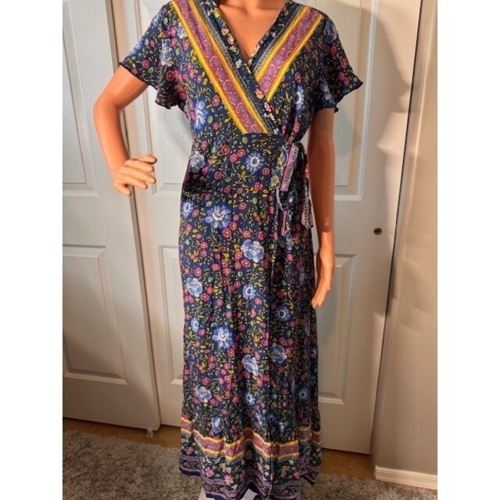EUC Halcyeen blue pink floral wrap dress flutter cap sleeves Size XL-2XL